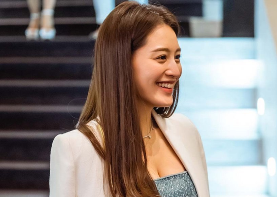 Kim Jae Kyung schließt sich Lee Joon Gi und Kim Ji Eun im neuen SBS Drama an