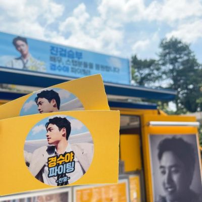 EXO Chanyeol tat DIES, um Doh Kyungsoos bevorstehendes Drama zu unterstützen