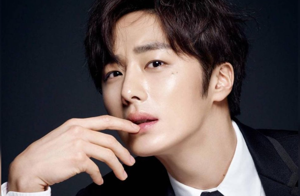 Jung Il Woo und sein Vermögen 2022: Wie viel verdient der „Good Job“-Star mit der Schauspielerei?