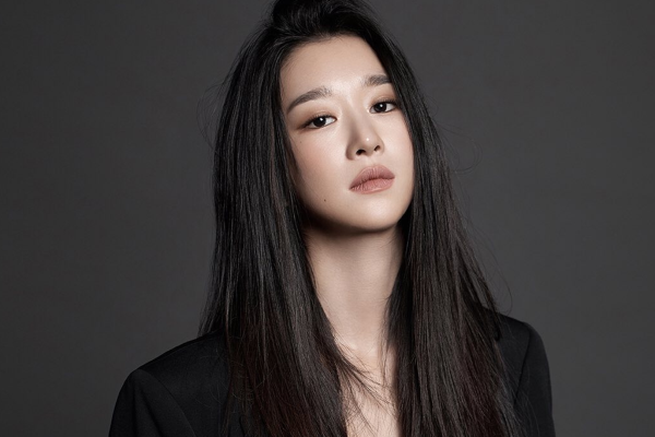 Seo Ye Ji feiert ihren 31. Geburtstag