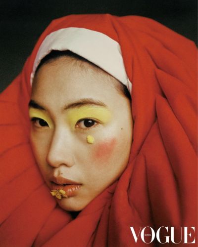 Jung Ho Yeon für Vogue Korea